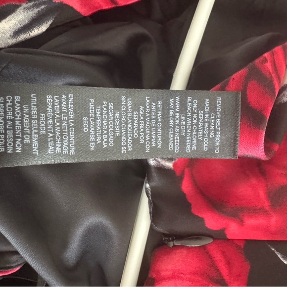 White House Black Market Red & Black Floral Dress | Wedding | Party | NWT - Picture 8 of 8